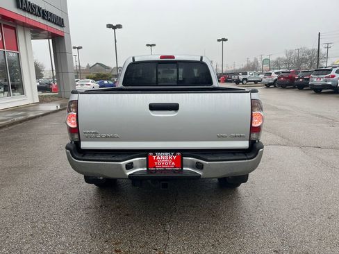 Used 2012 Toyota Tacoma 4x4 Access Cab V6 image 4