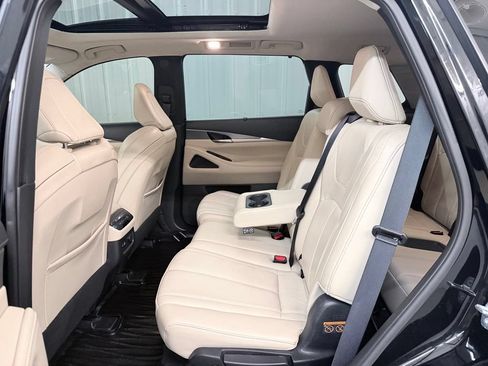 Certified 2023 INFINITI QX60 Luxe w/ Cargo Package FWD image 34
