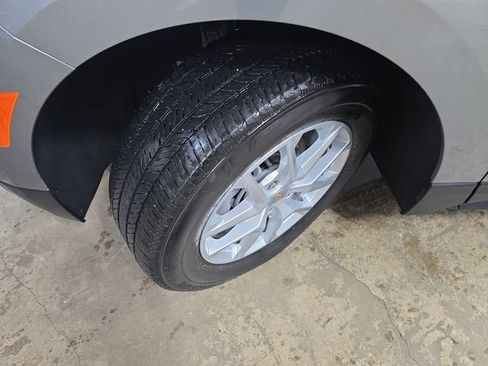 Used 2024 Chevrolet Equinox LT w/ LPO, Floor Liner Package image 34