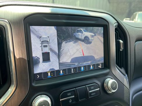 Used 2019 GMC Sierra 1500 Denali w/ Denali Ultimate Package AWD/4WD image 24