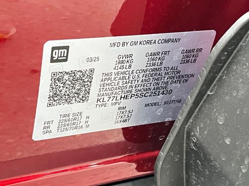 Used 2025 Chevrolet Trax LT w/ LT Convenience Package image 22