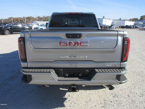 New 2026 GMC Sierra 2500 AT4 w/ AT4 Premium Plus Package image 6