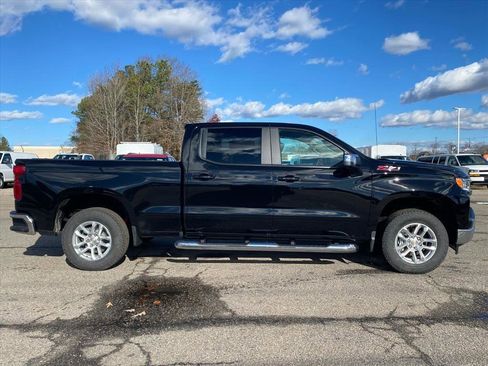 New 2026 Chevrolet Silverado 1500 LT w/ Z71 Off-Road Package image 2