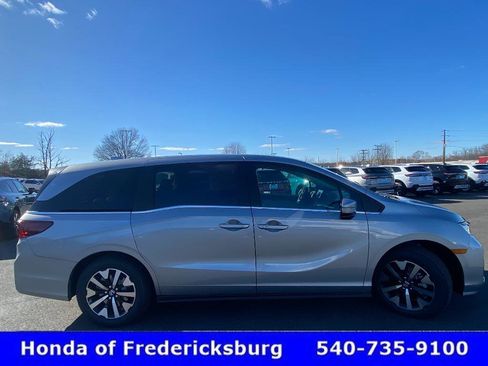 Certified 2026 Honda Odyssey EX-L image 14