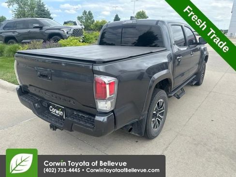 Used 2021 Toyota Tacoma TRD Sport w/ Blackout Package (TMS) AWD/4WD image 3