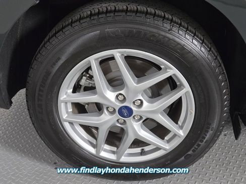 Used 2022 Ford Edge SEL w/ Convenience Package AWD/4WD image 11