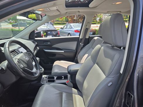 Used 2016 Honda CR-V Touring image 12