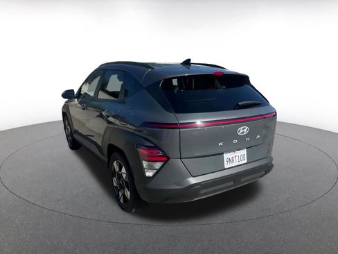 Used 2025 Hyundai Kona SEL image 10