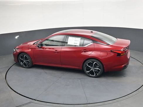 New 2026 Nissan Altima 2.5 SR FWD image 34