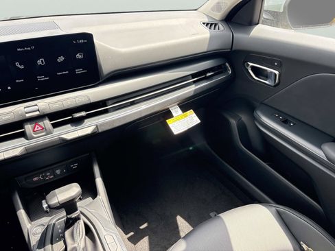 New 2026 Kia K4 EX FWD image 11