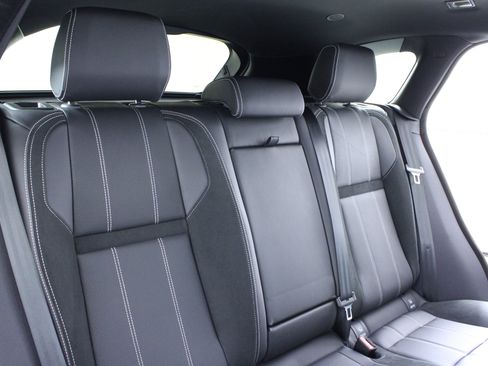 Used 2023 Land Rover Range Rover Velar R-Dynamic S image 14