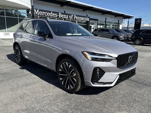 New 2026 Volvo XC60 B5 Ultra w/ Protection Package Premier image 7