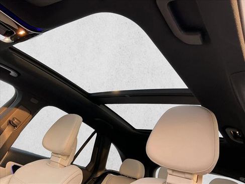 Certified 2026 Mercedes-Benz GLC 300 4MATIC image 13