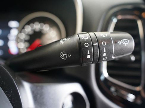 Used 2019 Jeep Compass Limited AWD/4WD image 15