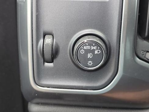 Used 2017 Chevrolet Silverado 1500 LT w/ All Star Edition RWD image 19