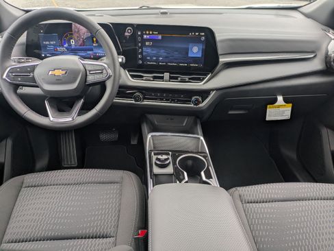 New 2026 Chevrolet Equinox LT w/ Safety and Technology Package image 15