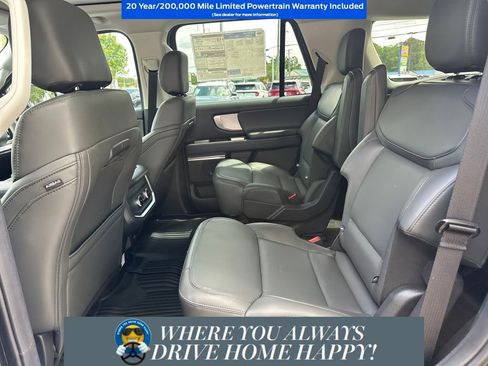 New 2026 Ford Expedition Active RWD image 19