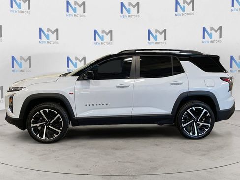 Used 2026 Chevrolet Equinox RS w/ Convenience Package III AWD/4WD image 2