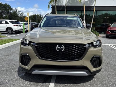 New 2025 MAZDA CX-70 Plug-In Hybrid w/ Premium Pkg image 9