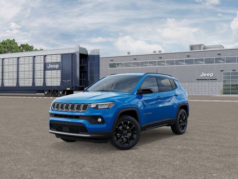 New 2026 Jeep Compass Latitude image 2
