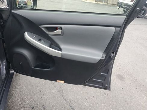 Used 2015 Toyota Prius Four image 26