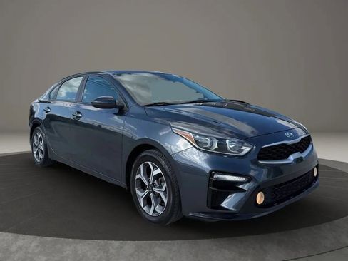 Used 2020 Kia Forte LXS FWD image 1