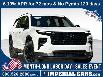New 2027 Chevrolet Traverse LT w/ Midnight/Sport Edition