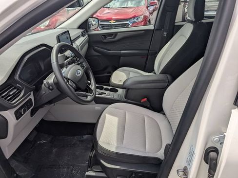Used 2023 Ford Escape Active w/ Cold Weather Package FWD image 39