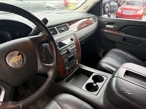 Used 2010 Chevrolet Tahoe LT RWD image 9