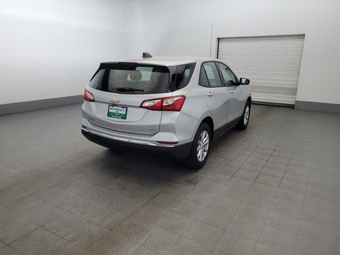 Used 2018 Chevrolet Equinox LS AWD/4WD image 9
