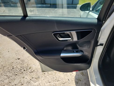 Used 2024 Mercedes-Benz C 300 Sedan image 15