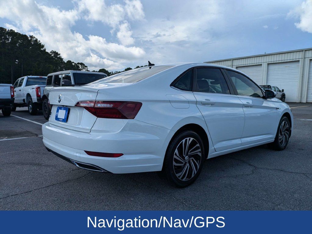 Used 2020 Volkswagen Jetta SEL Premium FWD image 4