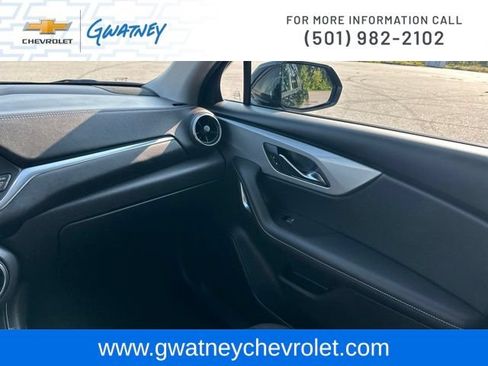 Used 2025 Chevrolet Blazer LT AWD/4WD image 26