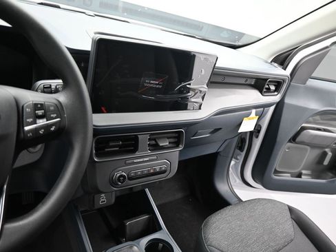 New 2025 Ford Maverick XL w/ Equipment Group 102A image 5