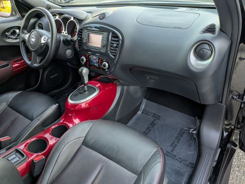 Used 2013 Nissan Juke SL image 28
