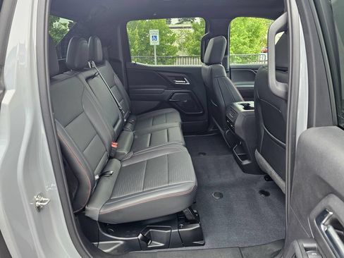 Used 2025 Chevrolet Silverado EV RST AWD/4WD image 12