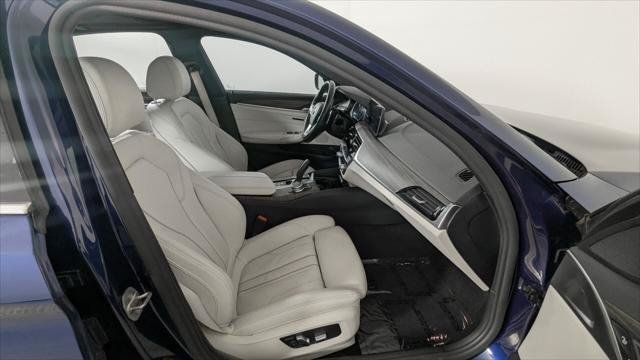 Used 2018 BMW 540i w/ Premium Package RWD image 18