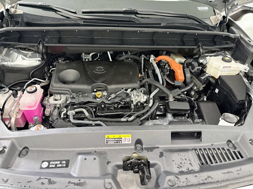 Certified 2023 Toyota Highlander XLE AWD/4WD image 33