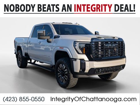 Used 2024 GMC Sierra 2500 Denali Ultimate image 1