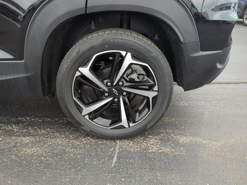 Certified 2023 Chevrolet TrailBlazer RS w/ Convenience Package FWD image 14