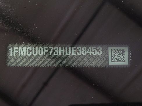 Used 2017 Ford Escape S FWD image 33