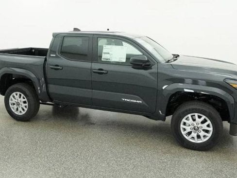 New 2026 Toyota Tacoma 4x4 Double Cab image 12