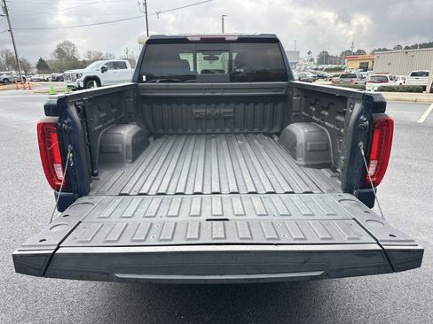 Certified 2021 GMC Sierra 1500 SLT w/ SLT Premium Package image 19