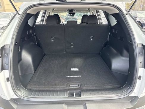 Certified 2025 Hyundai Tucson SE image 7