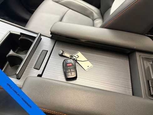 Used 2023 Toyota Sienna XSE w/ XSE Plus Package FWD image 19