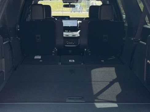New 2025 Ford Expedition Max Platinum w/ Stealth Appearance Package image 24