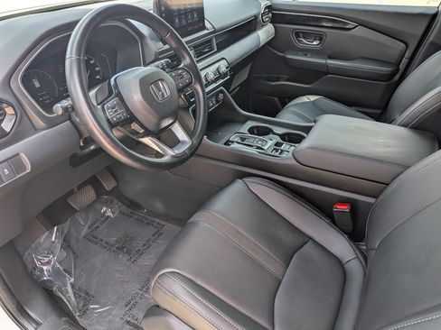 Certified 2023 Honda Pilot Touring image 10