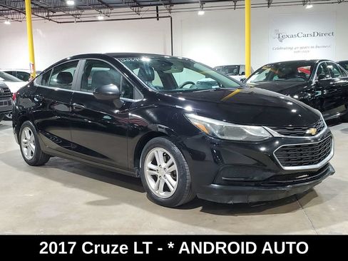 Used 2017 Chevrolet Cruze LT FWD image 3