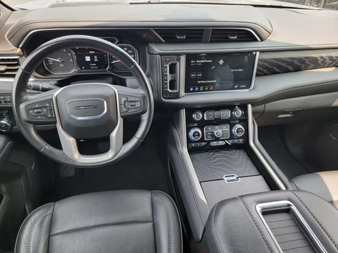 Used 2021 GMC Yukon Denali AWD/4WD image 30