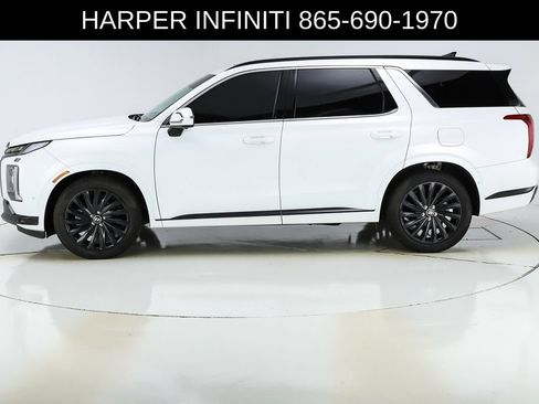 Used 2024 Hyundai Palisade Calligraphy AWD/4WD image 2